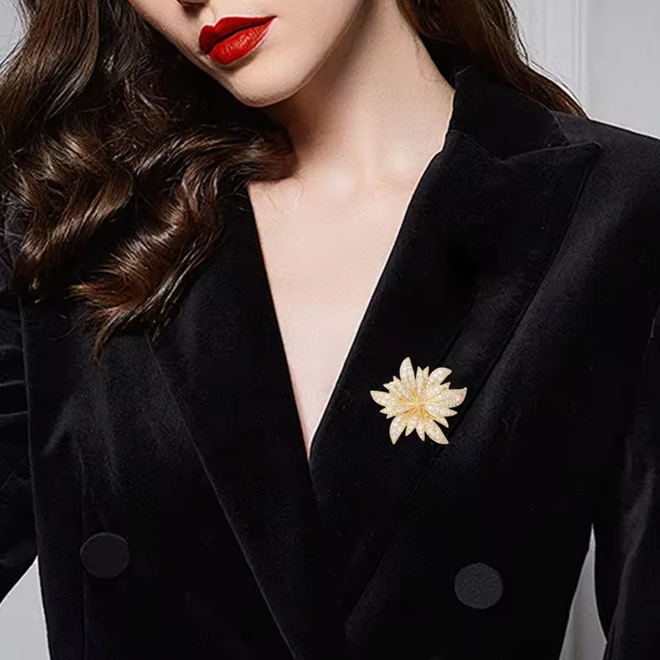 All'ingrosso donne fiori grandi spille signora strass corpetto spilla ragazza gioielli alla moda mig